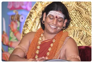 http://nithyananda.org/sites/default/files/photo-gallery/Nithyananda_Swami28031319_0.JPG