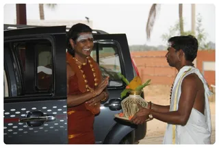Welcoming Swamiji to Temple before PadaPuja