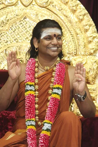 http://nithyananda.org/sites/default/files/photo-gallery/Nithyananda_Swami_0603137_0.JPG