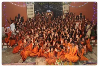 http://nithyananda.org/sites/default/files/photo-gallery/Nithyananda_Swami_12031311.JPG