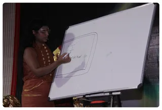 https://nithyananda.org/sites/default/files/photo-gallery/Nithyananda_Swami_1303133.JPG?1363199369