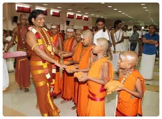 Brahmacharis Getting Aparigraha Blessings from Swamiji