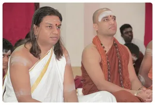 http://nithyananda.org/sites/default/files/photo-gallery/Nithyananda_Swami_21-7-13%20%287%29.JPG