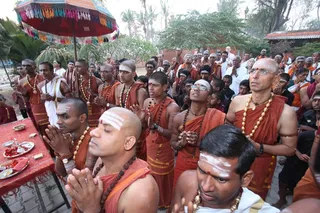 http://nithyananda.org/sites/default/files/photo-gallery/Nithyananda_Swami_28021326_0.JPG