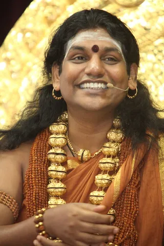http://nithyananda.org/sites/default/files/photo-gallery/Nithyananda_Swami_28021343.JPG
