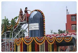 http://nithyananda.org/sites/default/files/photo-gallery/Nithyananda_Swami_Gurupurnima_2013%20%2813%29.JPG