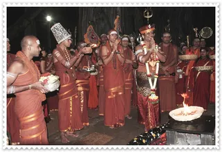 https://www.nithyananda.org/sites/default/files/photo-gallery/Nithyananda_Swami_Karthigai_Deepam-1%20%282%29.JPG