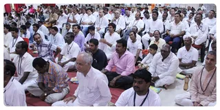 http://nithyananda.org/sites/default/files/photo-gallery/Nithyananda_swami-18-8-13%20%2821%29.JPG