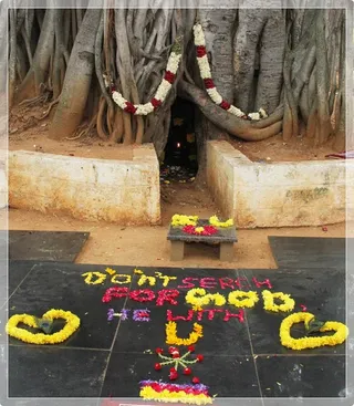 https://www.nithyananda.org/sites/default/files/photo-gallery/Nithyananda_swami-31-8-13%20%2816%29.JPG