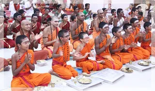 https://www.nithyananda.org/sites/default/files/photo-gallery/Nithyananda_swami-31-8-13%20%2823%29.JPG