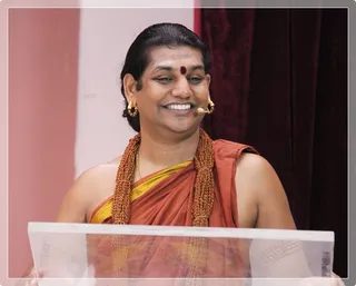 https://www.nithyananda.org/sites/default/files/photo-gallery/Nithyananda_swami-31-8-13%20%2825%29.JPG