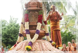 https://www.nithyananda.org/sites/default/files/photo-gallery/Nithyananda_swami-31-8-13%20%2839%29.JPG