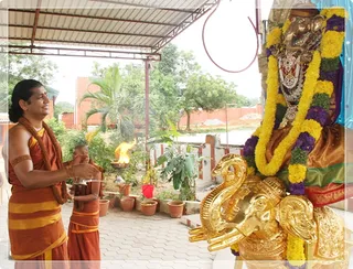 https://www.nithyananda.org/sites/default/files/photo-gallery/Nithyananda_swami-31-8-13%20%2843%29.JPG