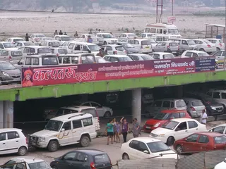https://nithyananda.org/sites/default/files/photo-gallery/Parking%20Railing%2060x4.JPG