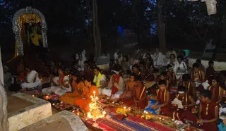 http://nithyananda.org/sites/default/files/photo-gallery/Puja_14.jpg