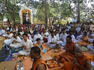 http://nithyananda.org/sites/default/files/photo-gallery/Puja_15.jpg