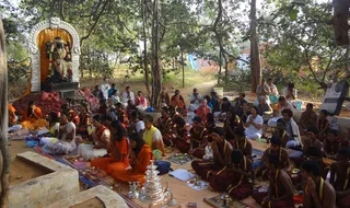 http://nithyananda.org/sites/default/files/photo-gallery/Puja_16.jpg