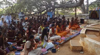 http://nithyananda.org/sites/default/files/photo-gallery/Puja_7.jpg