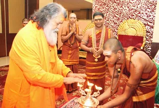 http://nithyananda.org/sites/default/files/photo-gallery/Swami_nithyananda_maheshwaranandapuri-IMG_3222.JPG