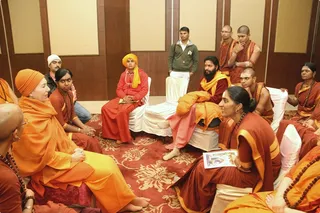 http://nithyananda.org/sites/default/files/photo-gallery/Swami_nithyananda_maheshwaranandapuri-IMG_3258.JPG