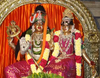 Nithyanandeswara and Nithyanandeswari