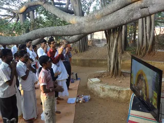 http://nithyananda.org/sites/default/files/photo-gallery/Welcome.jpg