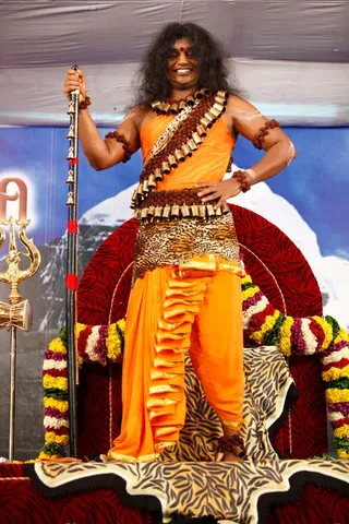 http://nithyananda.org/sites/default/files/photo-gallery/_MG_0954%20%282%29.jpg