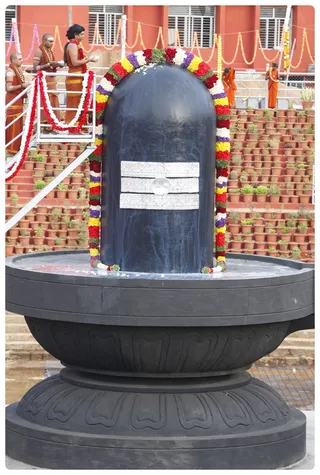 http://nithyananda.org/sites/default/files/photo-gallery/_MG_7521-24-6-13-11.JPG