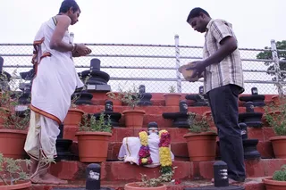 http://nithyananda.org/sites/default/files/photo-gallery/_MG_9057.JPG