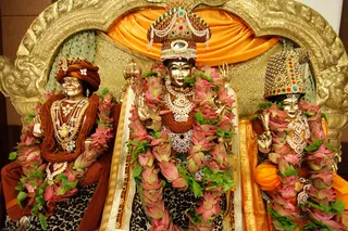 Nithyanandeshwara, Nithyanandeshwari and Swamiji