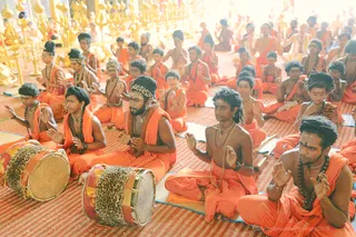 http://nithyananda.org/sites/default/files/photo-gallery/batch_2018-09Sep-29-nithyananda-diary_bengaluru-aadheenam_uttamotama-seva_7T7A7686.JPG