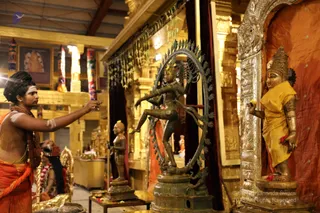 http://nithyananda.org/sites/default/files/photo-gallery/batch_2018-12Dec-23-nithyananda-diary_bengaluru-aadheenam_uttamotama-seva_7T9A9033.JPG