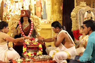 http://nithyananda.org/sites/default/files/photo-gallery/batch_2018-12Dec-23-nithyananda-diary_bengaluru-aadheenam_uttamotama-seva_7T9A9058.JPG