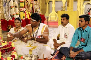 http://nithyananda.org/sites/default/files/photo-gallery/batch_2018-12Dec-23-nithyananda-diary_bengaluru-aadheenam_uttamotama-seva_7T9A9063.JPG