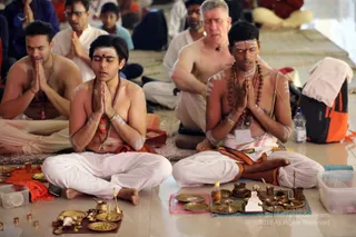 http://nithyananda.org/sites/default/files/photo-gallery/batch_2018-12Dec-25-nithyananda-diary_bengaluru-aadheenam_uttamotama-seva_7T7A9470.JPG
