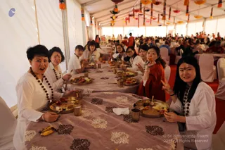 http://nithyananda.org/sites/default/files/photo-gallery/batch_2018-12Dec-25-nithyananda-diary_bengaluru-aadheenam_uttamotama-seva_7T7A9540.JPG
