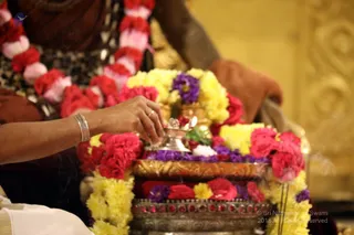 http://nithyananda.org/sites/default/files/photo-gallery/batch_2018-12Dec-26-nithyananda-diary_bengaluru-aadheenam_uttamotama-seva_7T9A9757.JPG