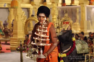 http://nithyananda.org/sites/default/files/photo-gallery/batch_2018-12Dec-26-nithyananda-diary_bengaluru-aadheenam_uttamotama-seva_7T9A9763.JPG