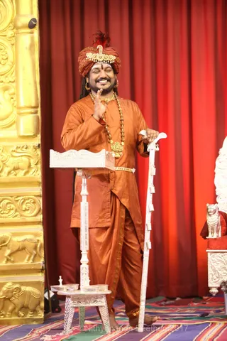 http://nithyananda.org/sites/default/files/photo-gallery/batch_batch_IMG_9129_0.JPG