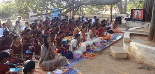 http://nithyananda.org/sites/default/files/photo-gallery/puja_13.jpg
