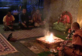 http://nithyananda.org/sites/default/files/photo-gallery/vlcsnap-2012-08-02-13h12m12s152.jpg