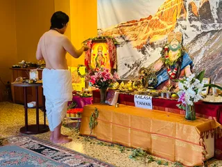 KAILASA CHINESE-WORLD On 4/10/2024