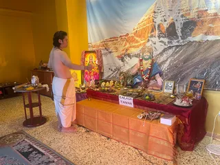 KAILASA CHINESE-WORLD On 10/11/2024