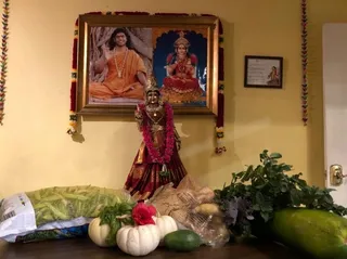 KAILASA-LOS-ANGELES--USA-2020-11-29-1lBa6WmwQ1WC-znoy8HoFvelh0U3O0POE.jpg
