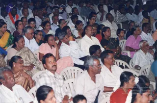October 28 - 1 November 2004 - Mass Living Enlightenment Initiations in Tiruvannamalai