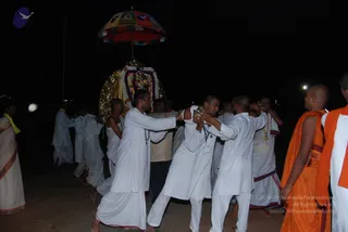 November 05 2010