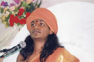 October 28 - 1 November 2004 - Mass Living Enlightenment Initiations in Tiruvannamalai