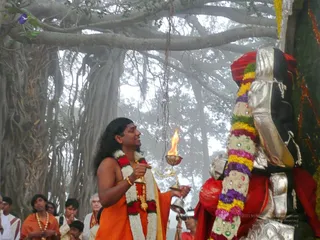 20080101 more-procession-temple 070384.jpg