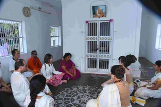 Oneness with the Avatar - Day 3 - Kailasa in Tiruvannamalai