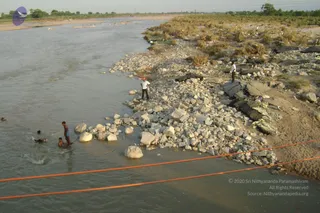 September 2006 - Sindhanur flood relief